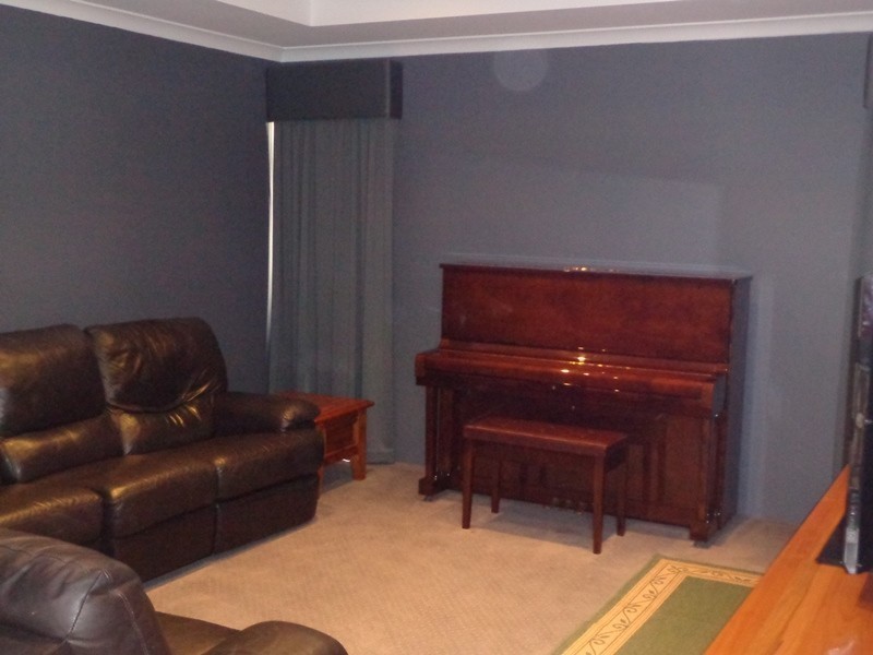 75 Tomah Road, Wattle Grove WA 6107