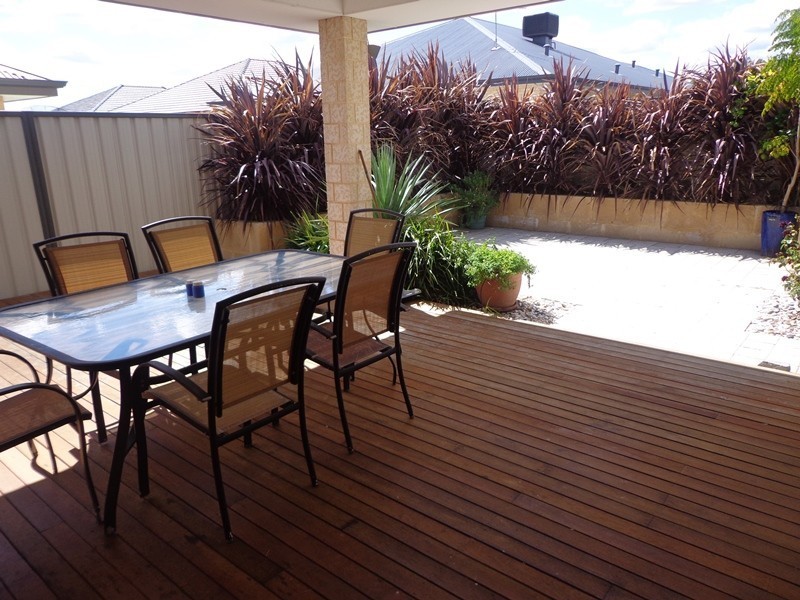 75 Tomah Road, Wattle Grove WA 6107