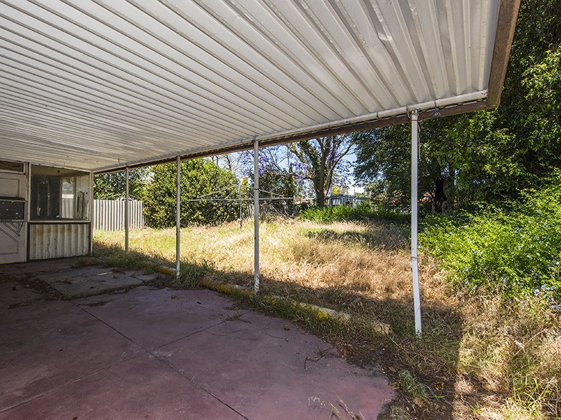 94 Fremantle Road, Gosnells WA 6110