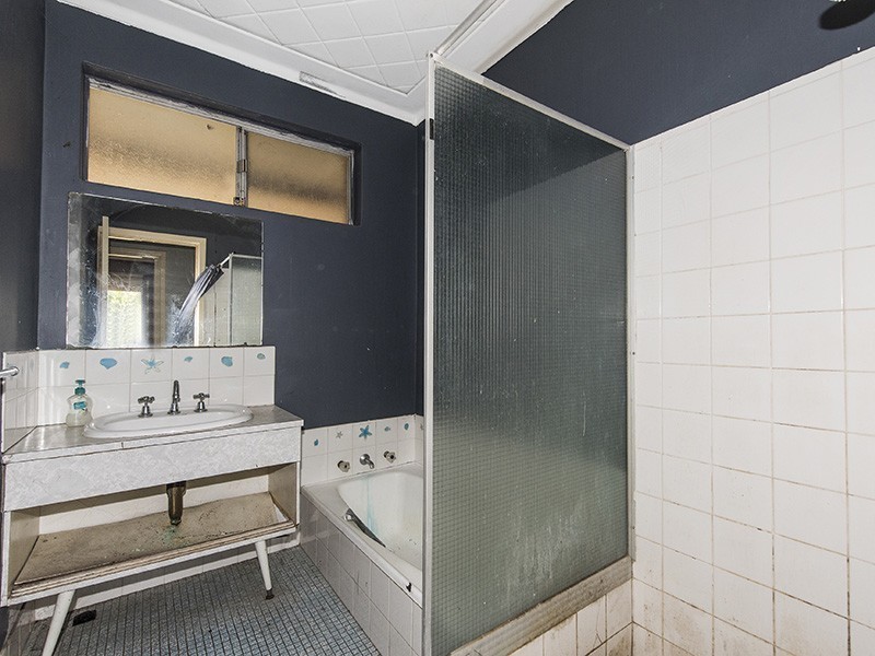 94 Fremantle Road, Gosnells WA 6110