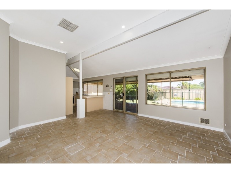 13 Brandis Court, High Wycombe WA 6057