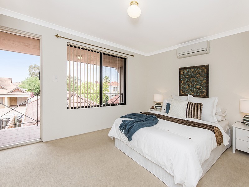 1/20 Gochean Avenue, Bentley WA 6102