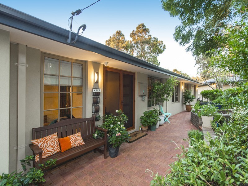 36 Albert Road, Lesmurdie WA 6076