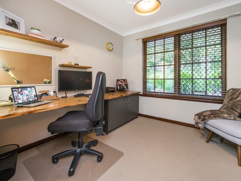 36 Albert Road, Lesmurdie WA 6076