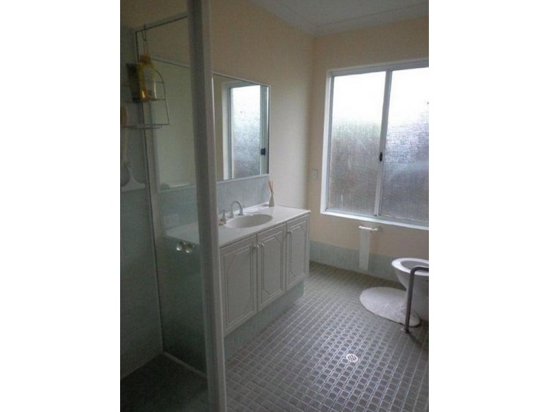 6/22 Canning Road, Kalamunda WA 6076