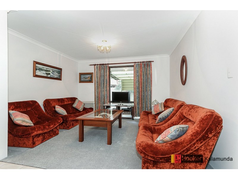 55 Kathleen Road, Lesmurdie WA 6076