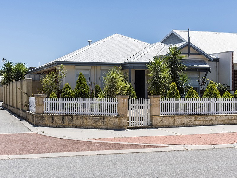 34 Harberton Parkway, Ellenbrook WA 6069