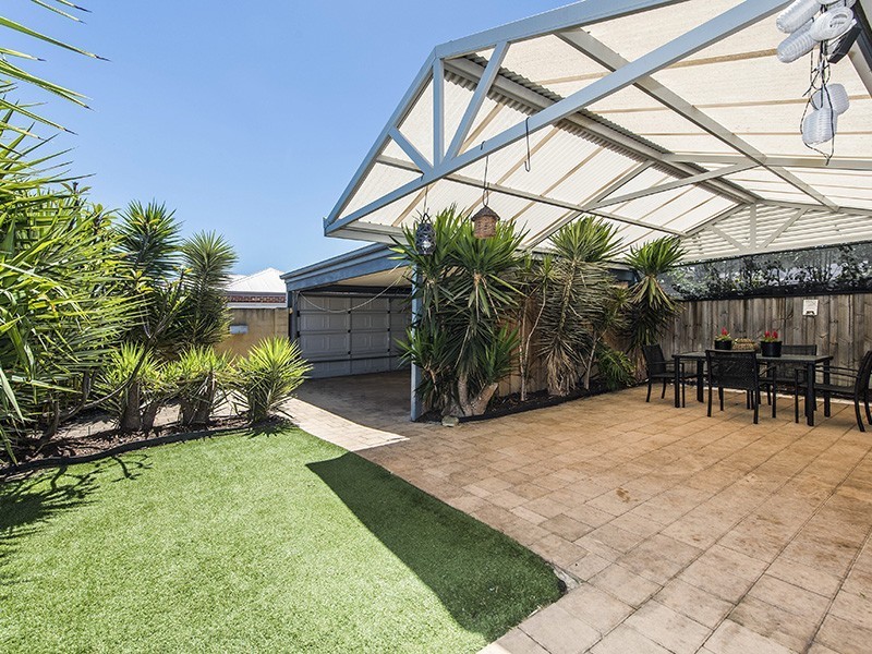 34 Harberton Parkway, Ellenbrook WA 6069