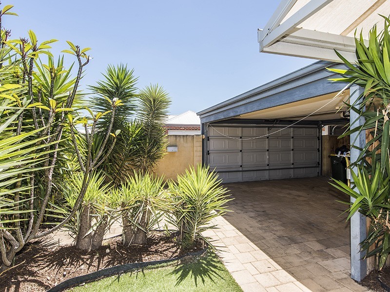 34 Harberton Parkway, Ellenbrook WA 6069
