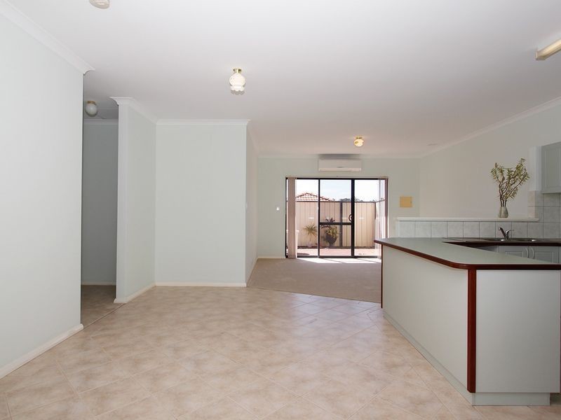 5/10 Heath Road, Kalamunda WA 6076