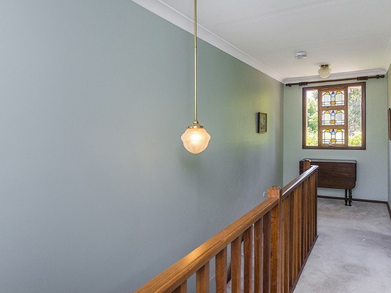 16 Nelson Street, Bedfordale WA 6112