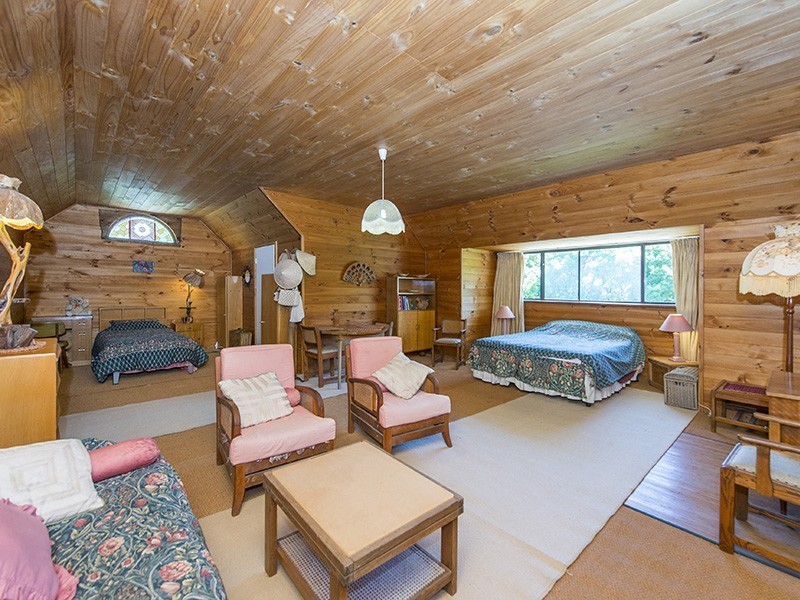 16 Nelson Street, Bedfordale WA 6112