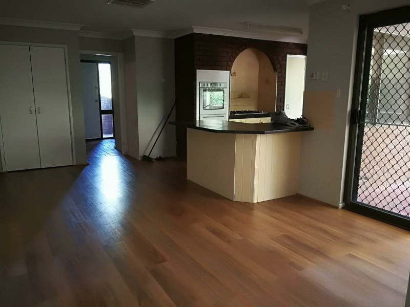 13 Larix Way, Forrestfield WA 6058