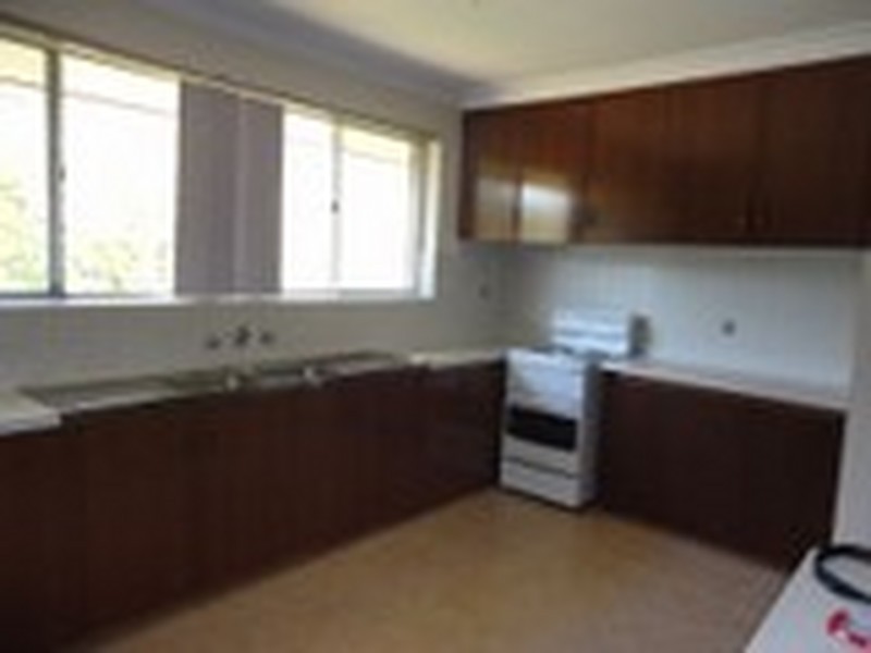 19 Lawnbrook Road West, Walliston WA 6076