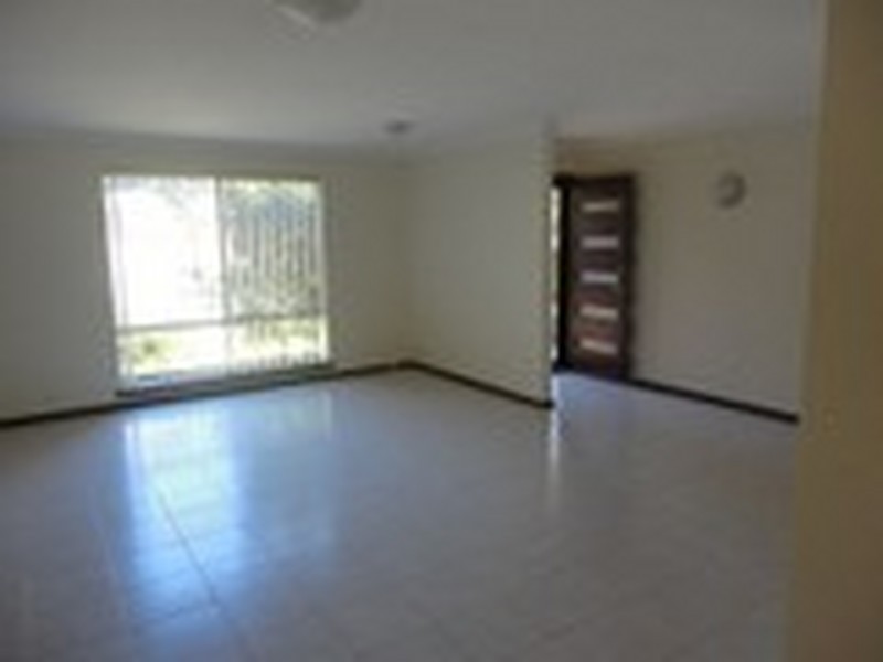 6 Orangedale Road, Lesmurdie WA 6076