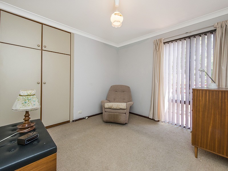 7 Urch Road, Kalamunda WA 6076