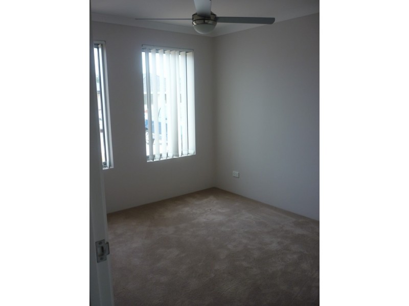 4 Bluebell Avenue, High Wycombe WA 6057