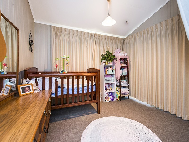 33 Marriott Road, Boya WA 6056