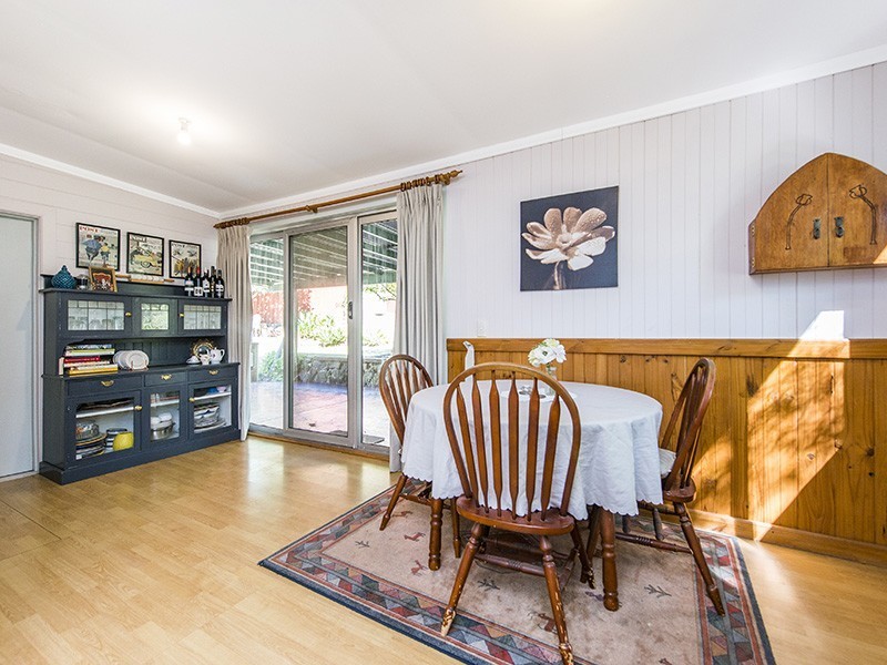 33 Marriott Road, Boya WA 6056