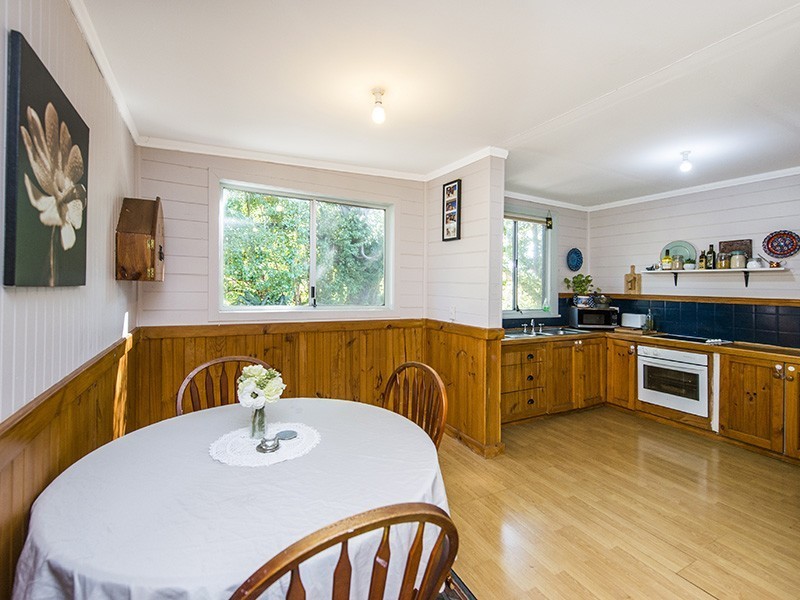 33 Marriott Road, Boya WA 6056