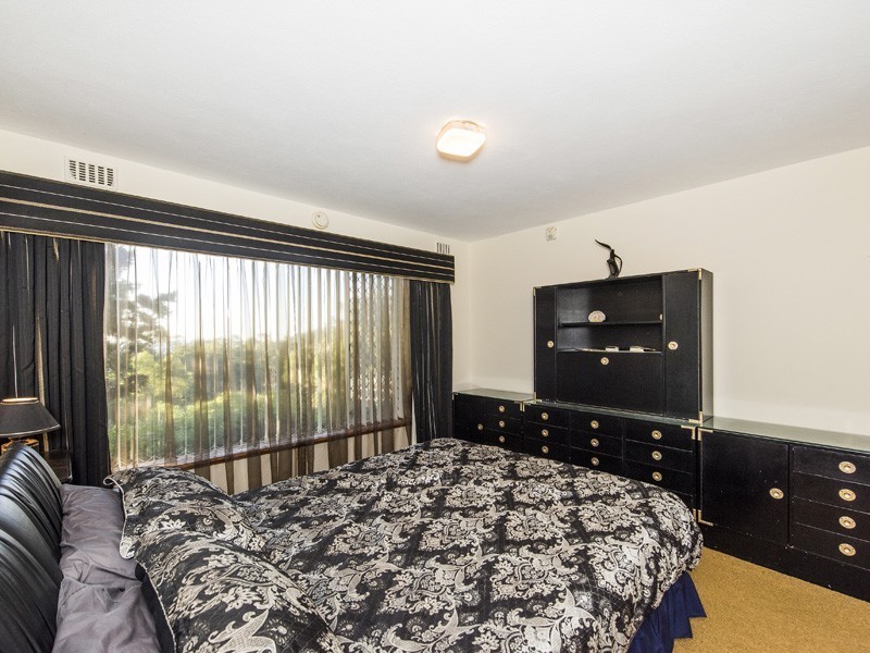 2 Jessie Road, Gooseberry Hill WA 6076