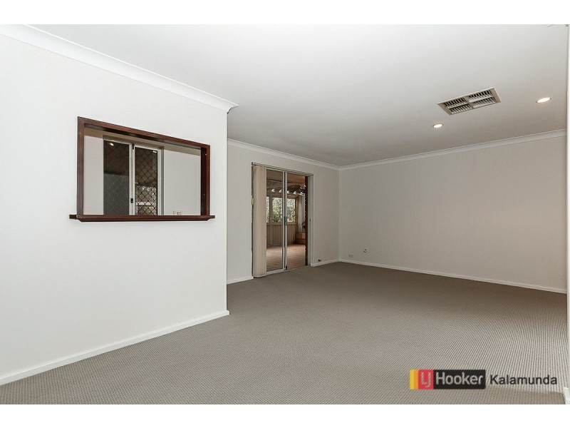 14 Allamanda Way, Forrestfield WA 6058