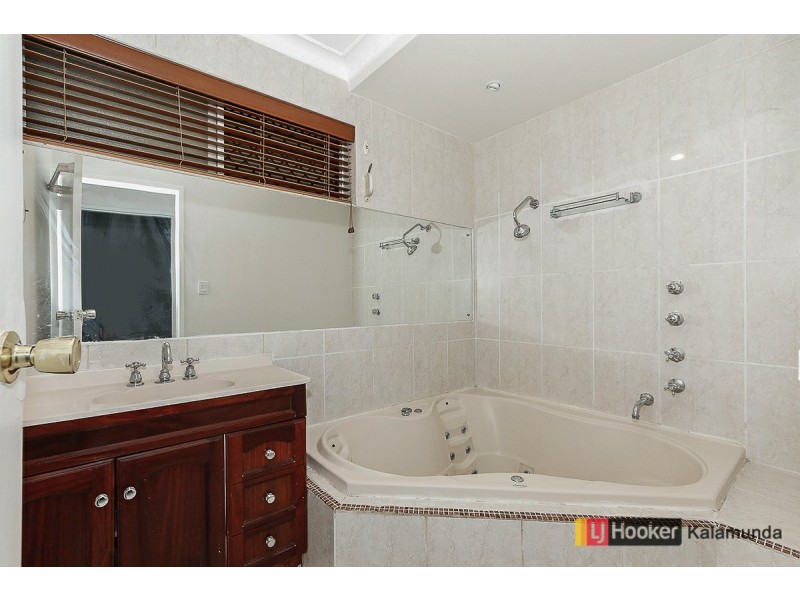 14 Allamanda Way, Forrestfield WA 6058