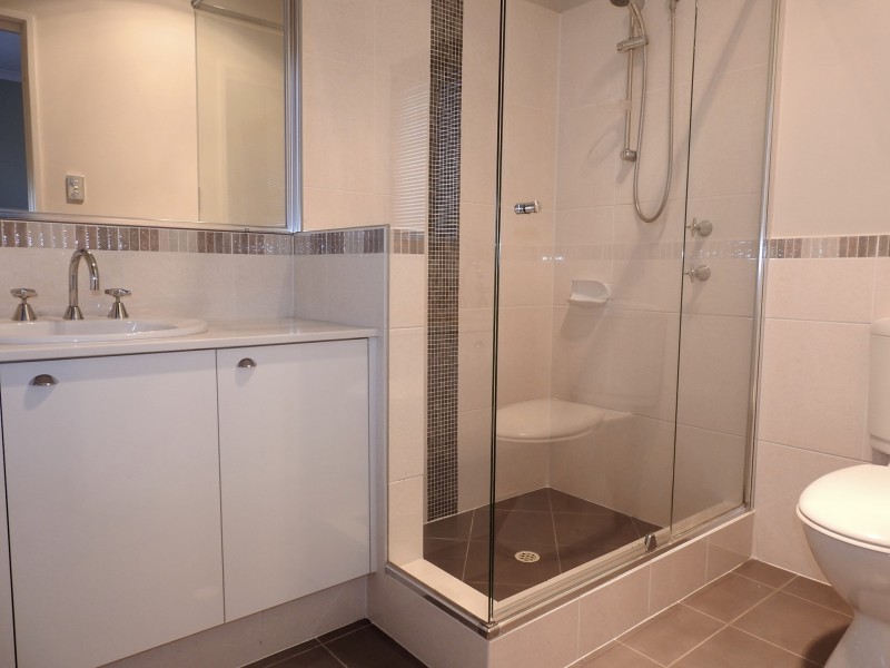 2/15 Heath Road, Kalamunda WA 6076