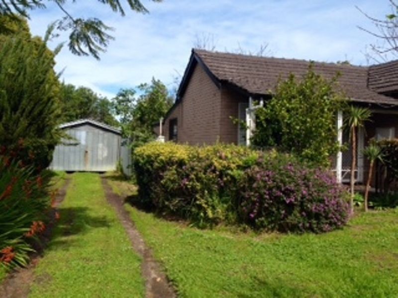 100 Clayton Road, Bellevue WA 6056