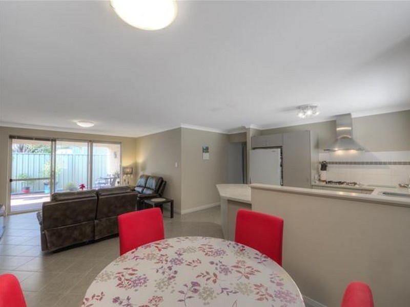 7/456 Kalamunda Road, High Wycombe WA 6057