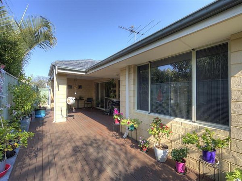 7/456 Kalamunda Road, High Wycombe WA 6057