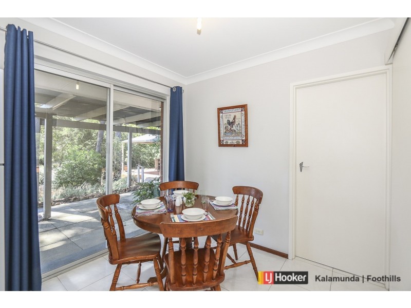 194 Lesmurdie Road, Lesmurdie WA 6076