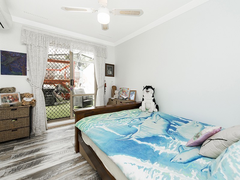 8 Anne Avenue, Walliston WA 6076