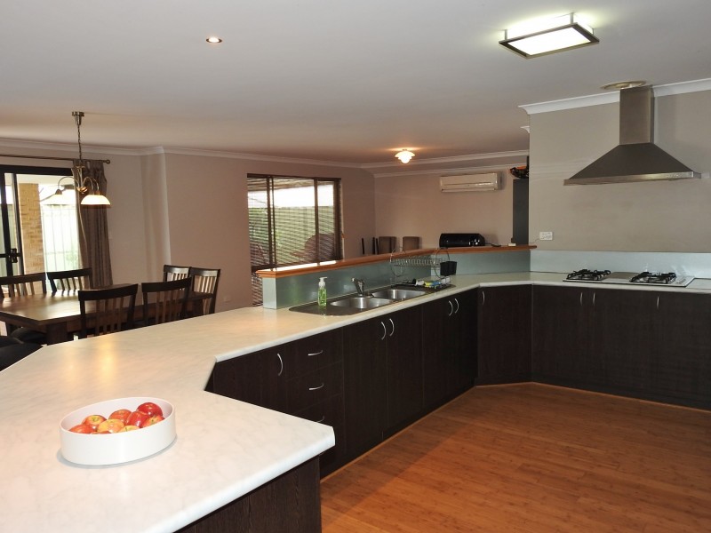 40 Bowden Drive, High Wycombe WA 6057