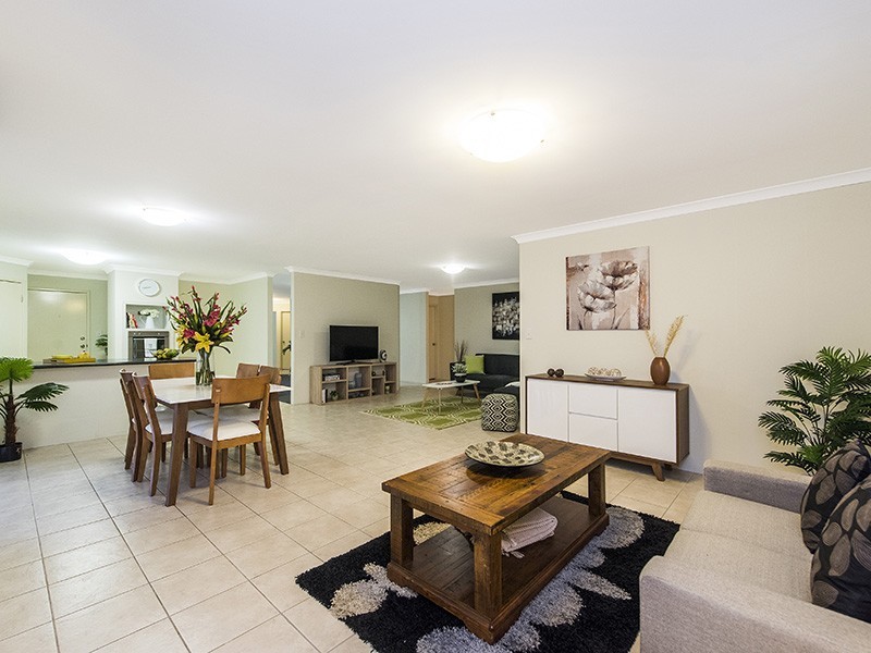 37 Lambertia Crescent, High Wycombe WA 6057