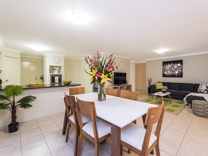 37 Lambertia Crescent, High Wycombe WA 6057