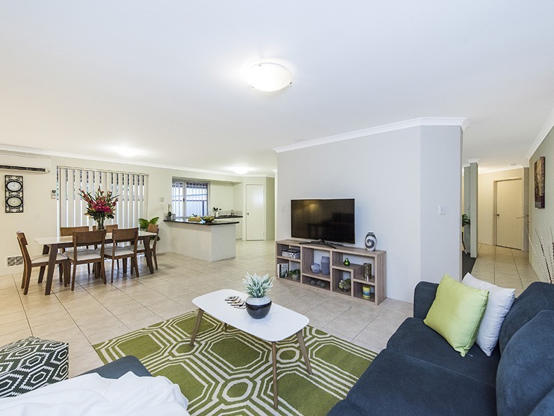 37 Lambertia Crescent, High Wycombe WA 6057