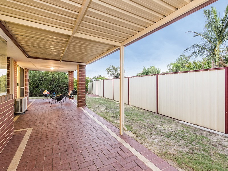 37 Lambertia Crescent, High Wycombe WA 6057