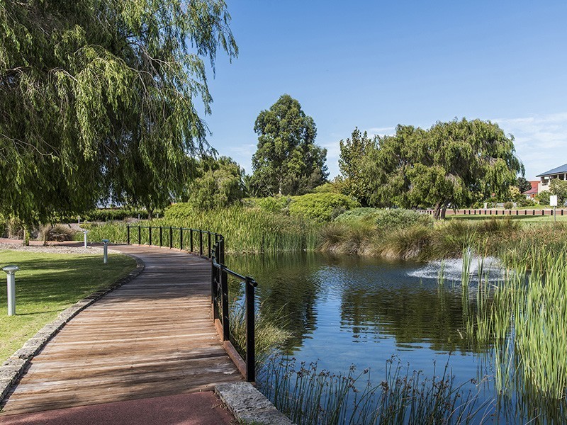 17 Teddington Loop, High Wycombe WA 6057