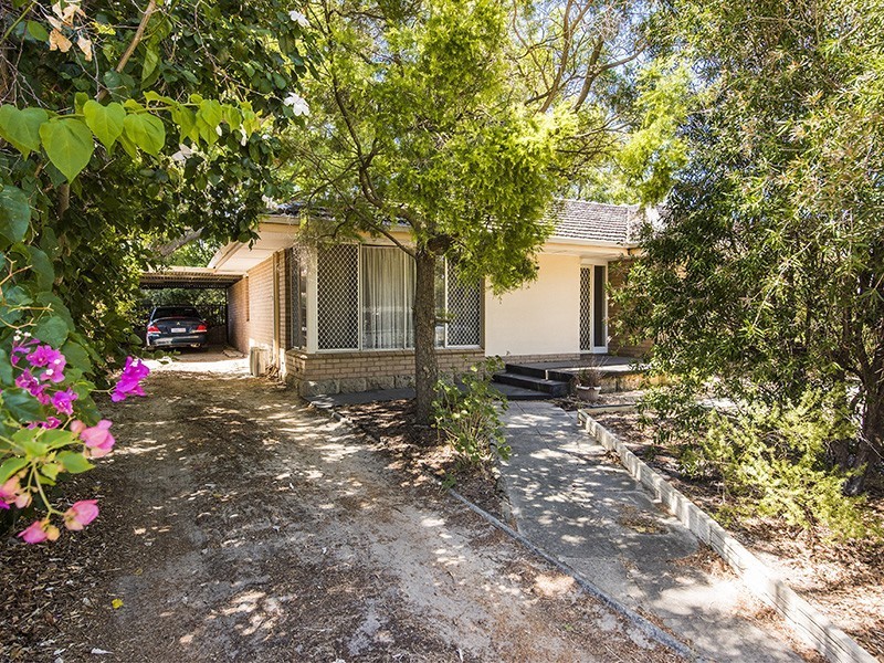 28 Warner Road, High Wycombe WA 6057