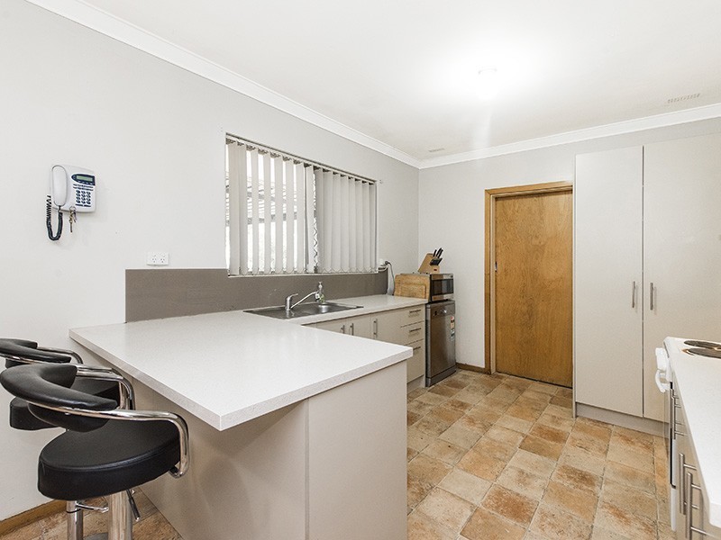 28 Warner Road, High Wycombe WA 6057