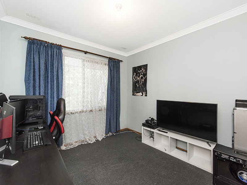 28 Warner Road, High Wycombe WA 6057