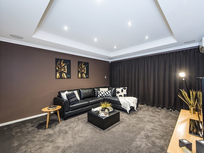 112 Piara Drive, Piara Waters WA 6112
