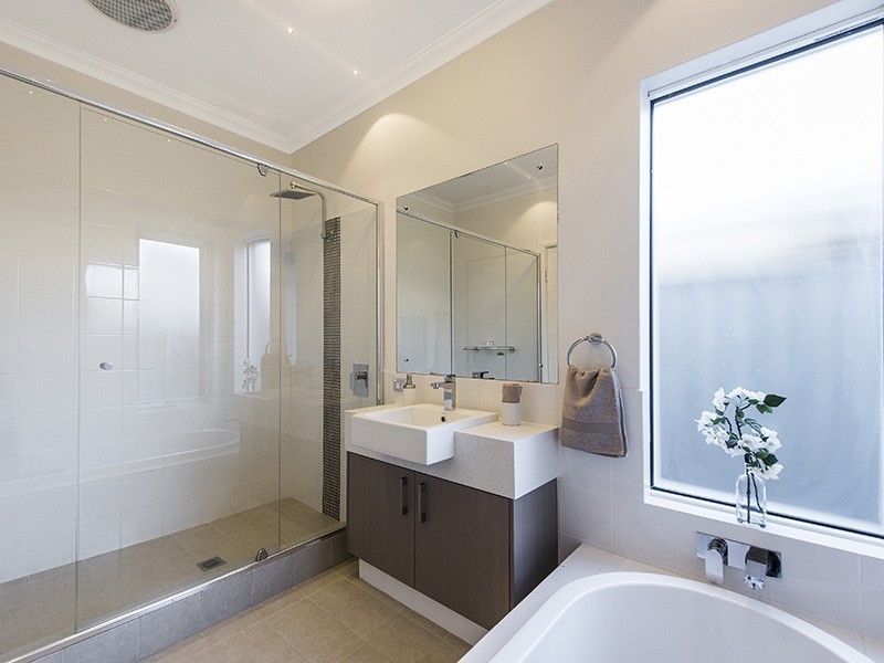 112 Piara Drive, Piara Waters WA 6112