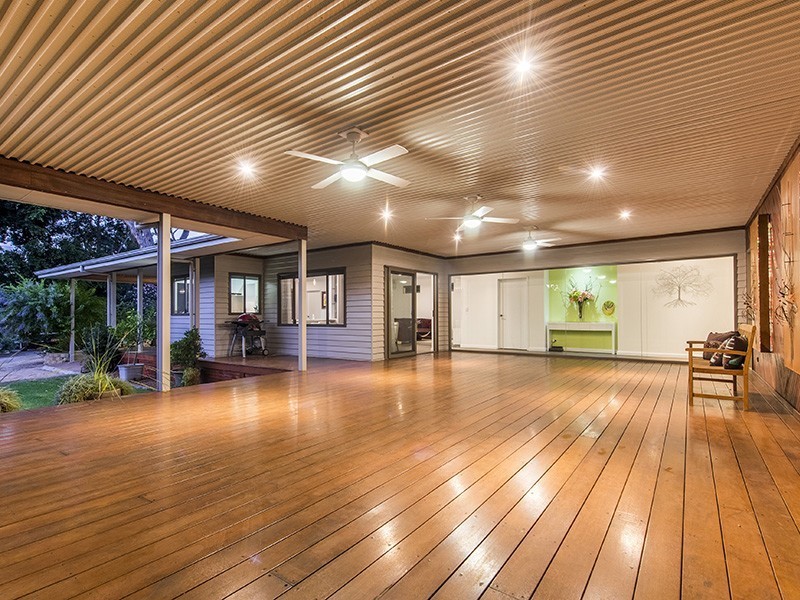 39 Watsonia Road, Gooseberry Hill WA 6076