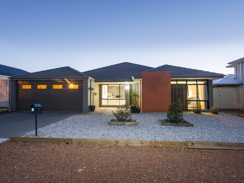 7 Maida Vale Road, Maida Vale WA 6057