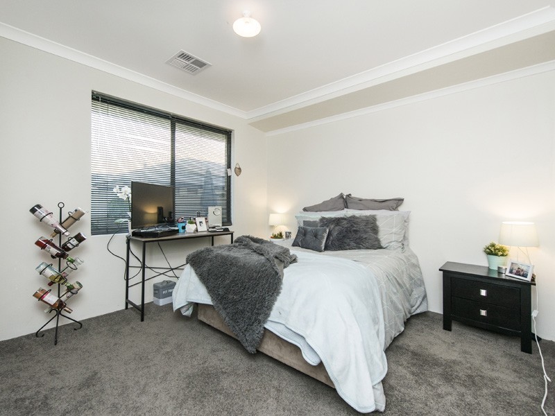 7 Maida Vale Road, Maida Vale WA 6057