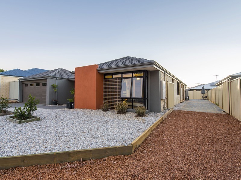 7 Maida Vale Road, Maida Vale WA 6057
