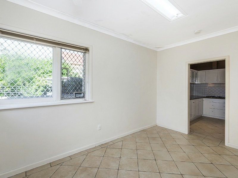 3 Traylen Road, Kalamunda WA 6076