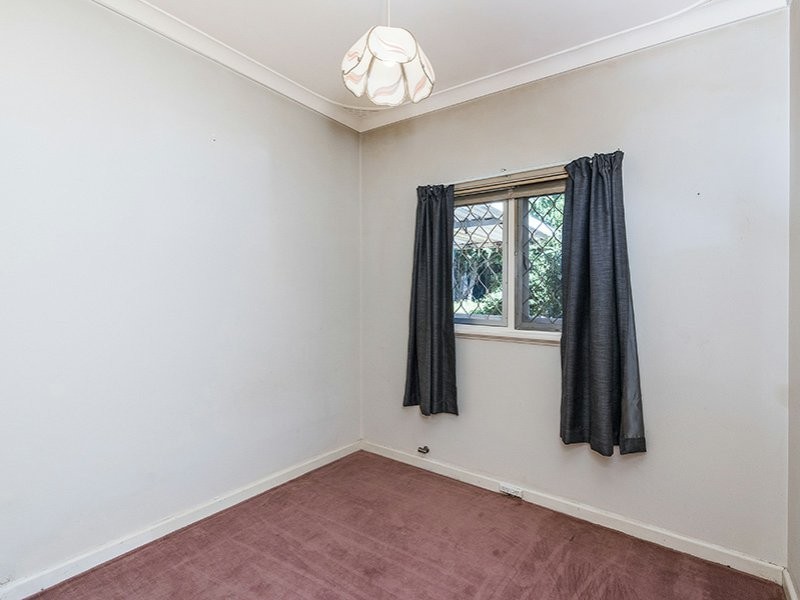 3 Traylen Road, Kalamunda WA 6076